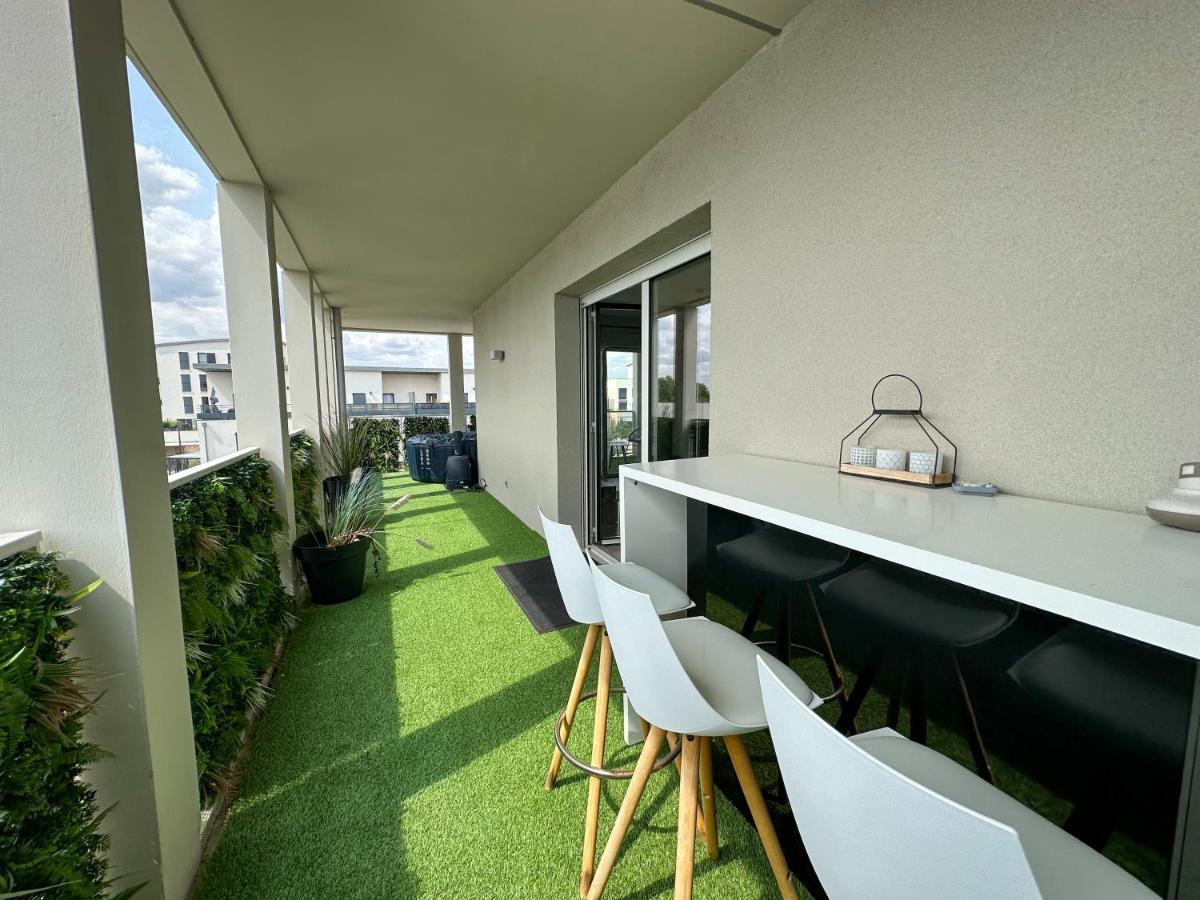 Ferienwohnung Loggia Dream Jacuzzi Montévrain Exterior foto