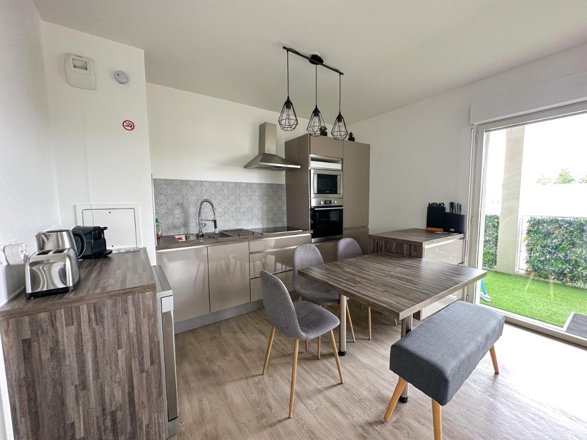 Ferienwohnung Loggia Dream Jacuzzi Montévrain Exterior foto