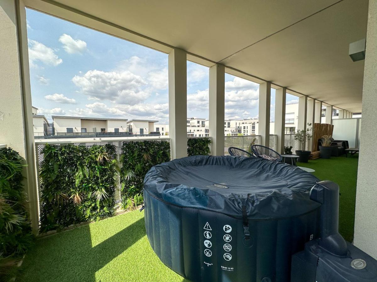 Ferienwohnung Loggia Dream Jacuzzi Montévrain Exterior foto
